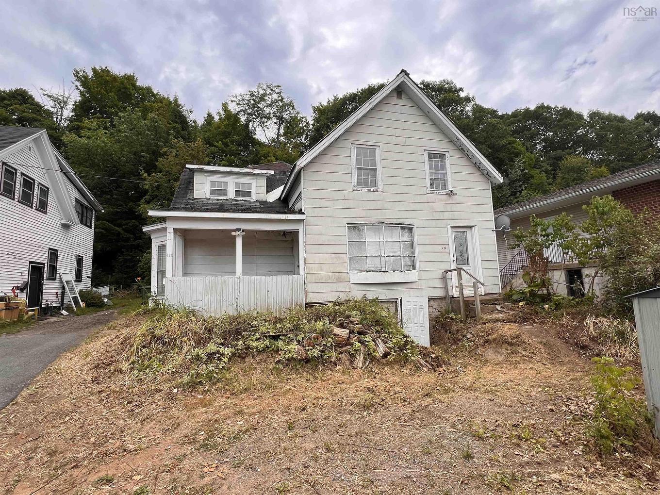 492 Main Street, Kentville, NS