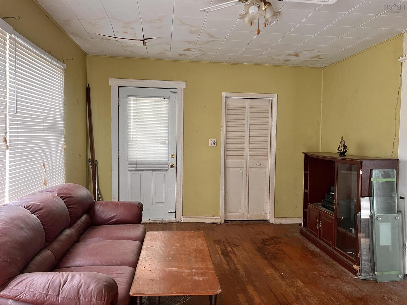 492 Main Street, Kentville, NS