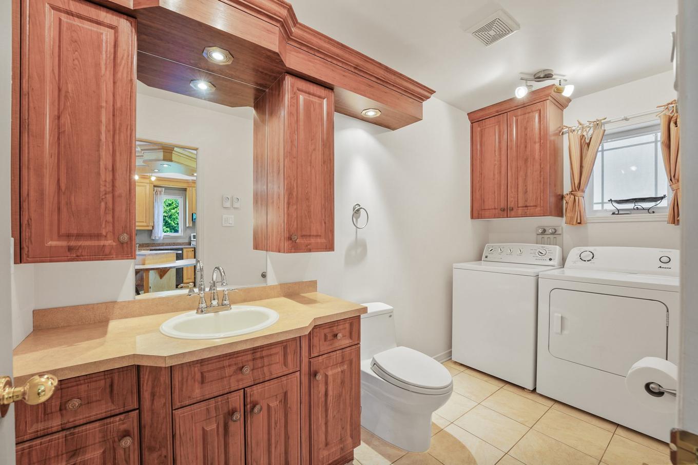 Salle de bains - 22 Rue Des Doublons, Blainville, QC - Indoor