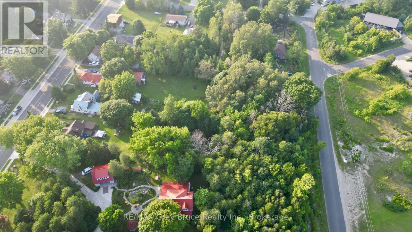 32 Helen Street, Northern Bruce Peninsula, ON