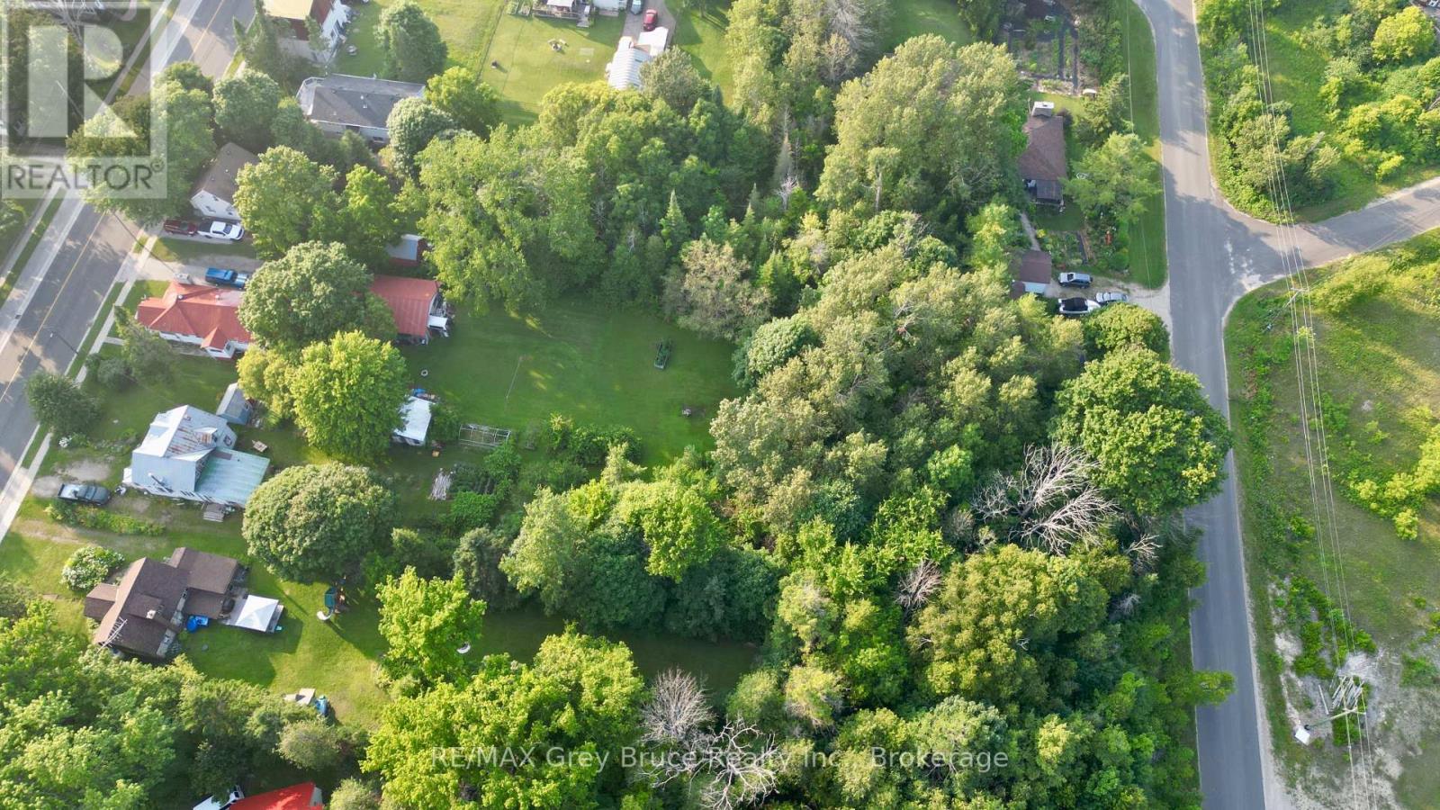 32 Helen Street, Northern Bruce Peninsula, ON