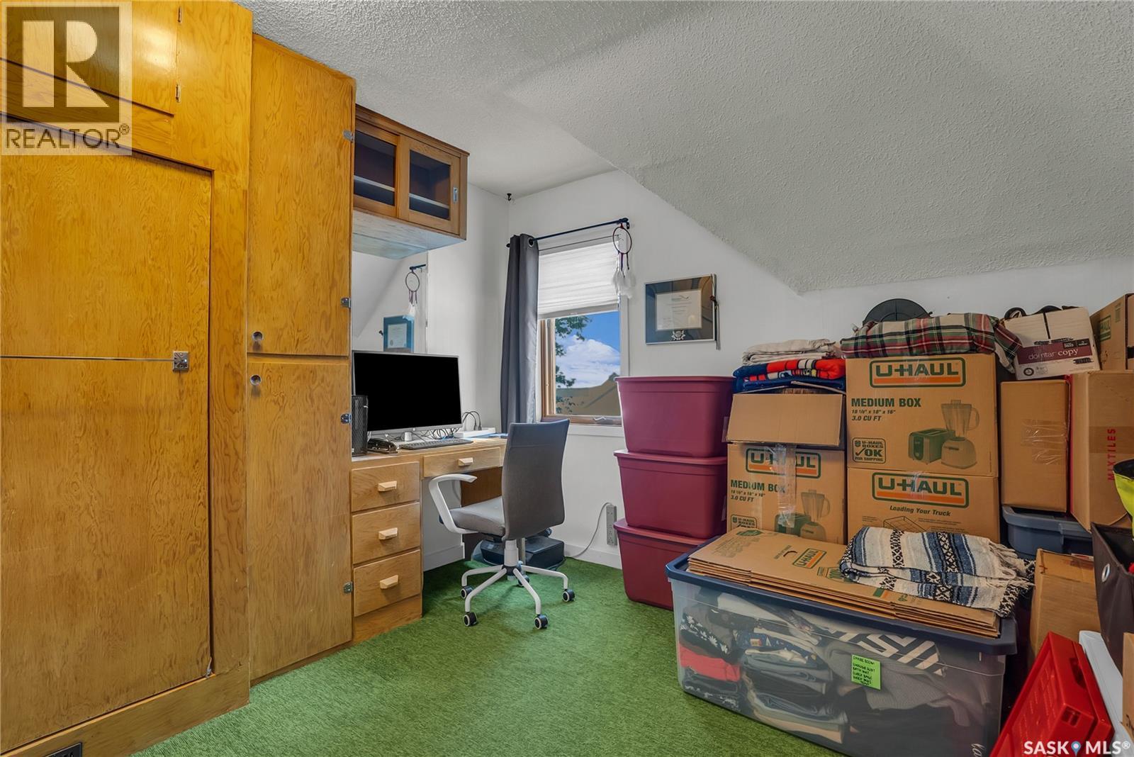 621 Main Street, Bruno, SK - Indoor