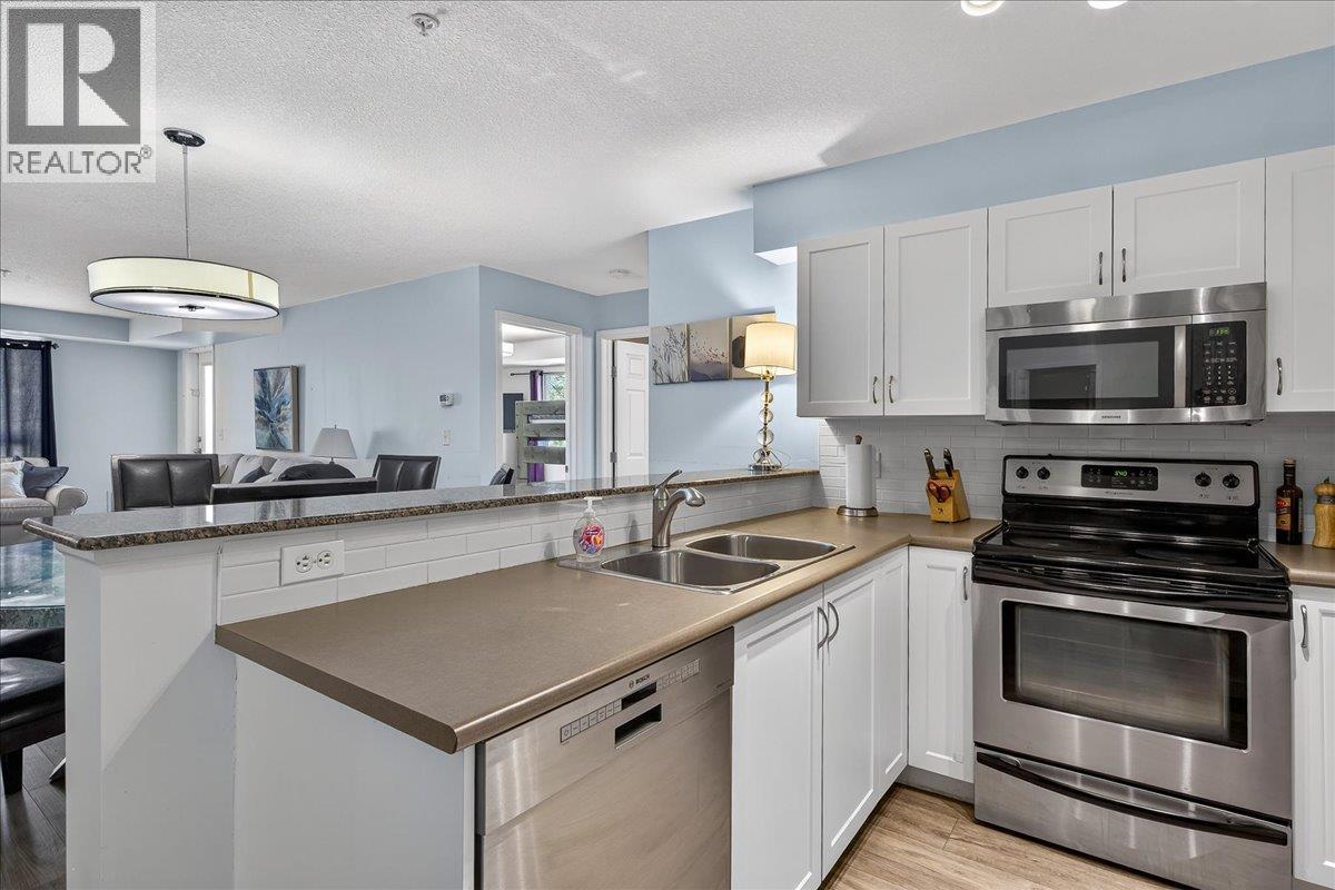 205 Third Avenue Unit# 2114, Invermere, BC