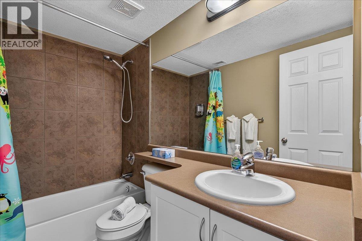 205 Third Avenue Unit# 2114, Invermere, BC