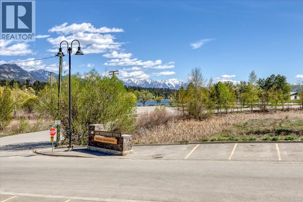 facing lake direction - 205 Third Avenue Unit# 2114, Invermere, BC