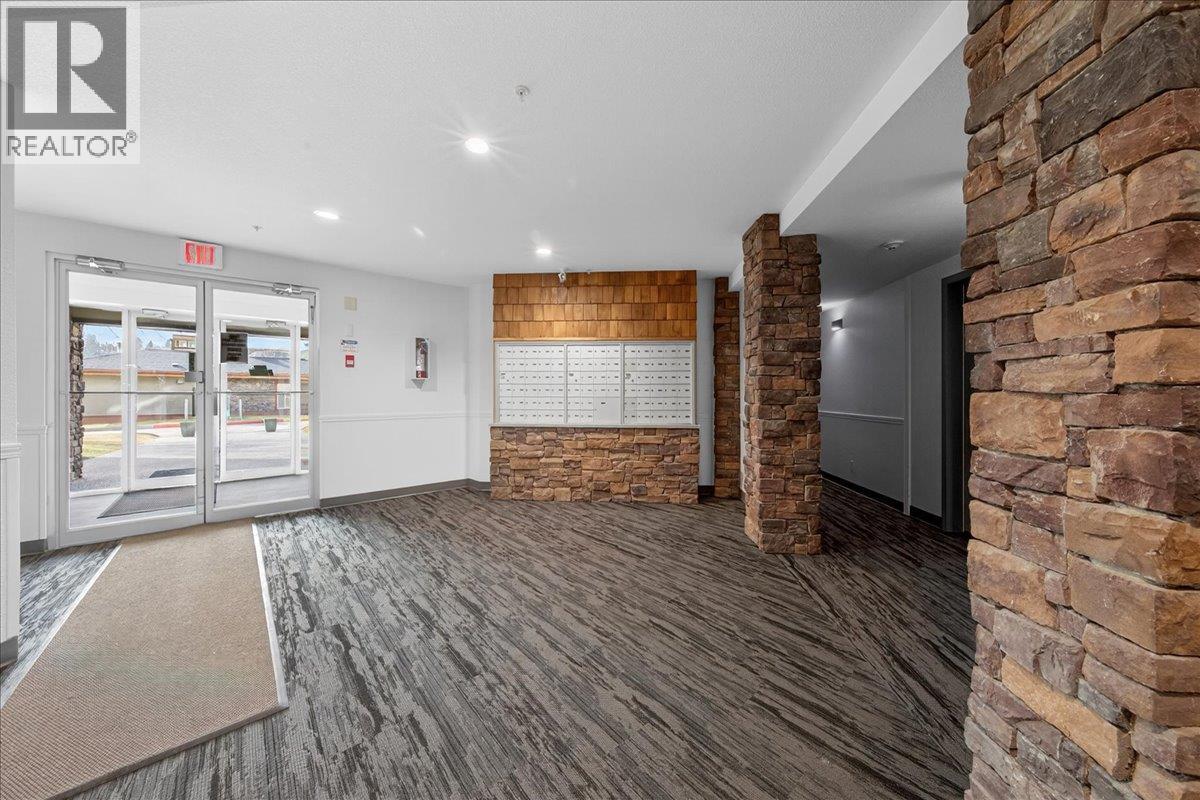 205 Third Avenue Unit# 2114, Invermere, BC
