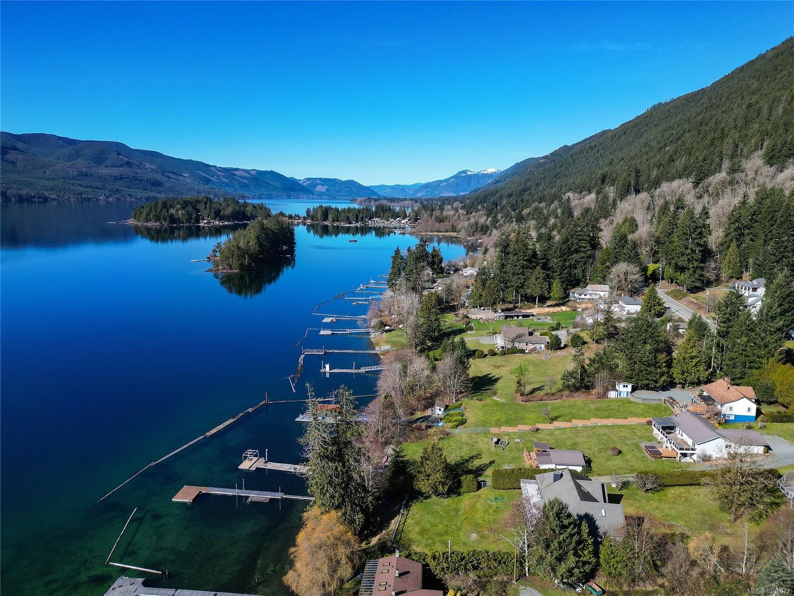 10136 Youbou Rd, Youbou, BC