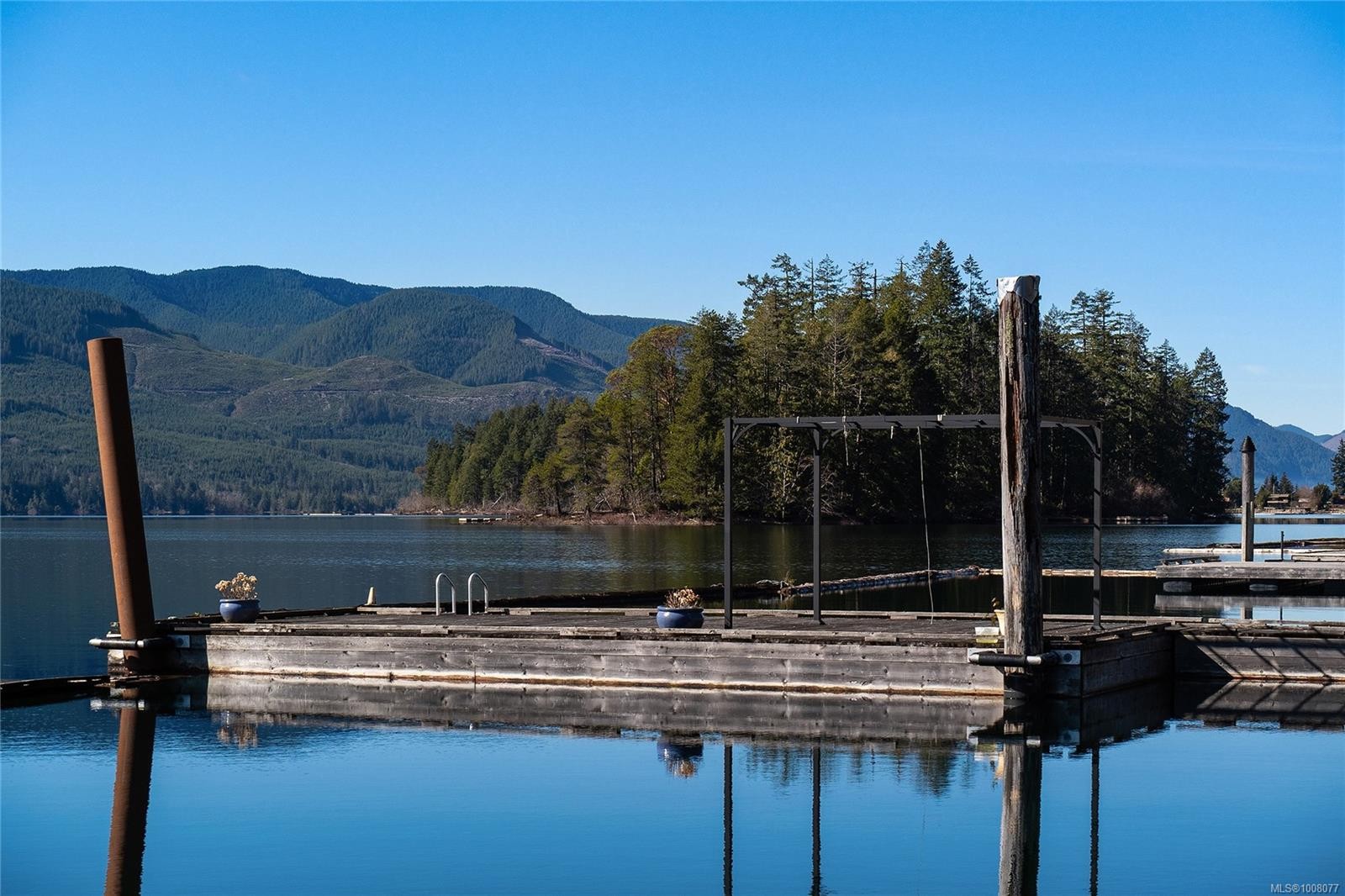 10136 Youbou Rd, Youbou, BC