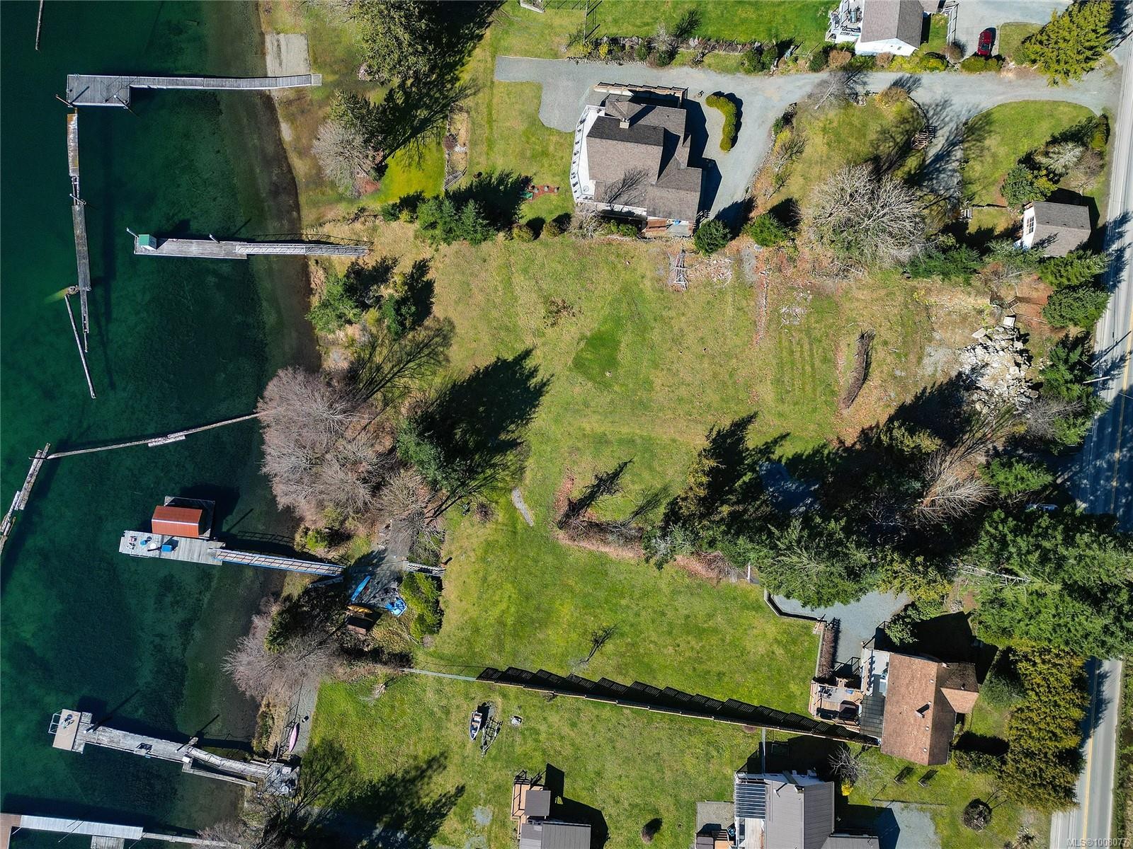 10136 Youbou Rd, Youbou, BC