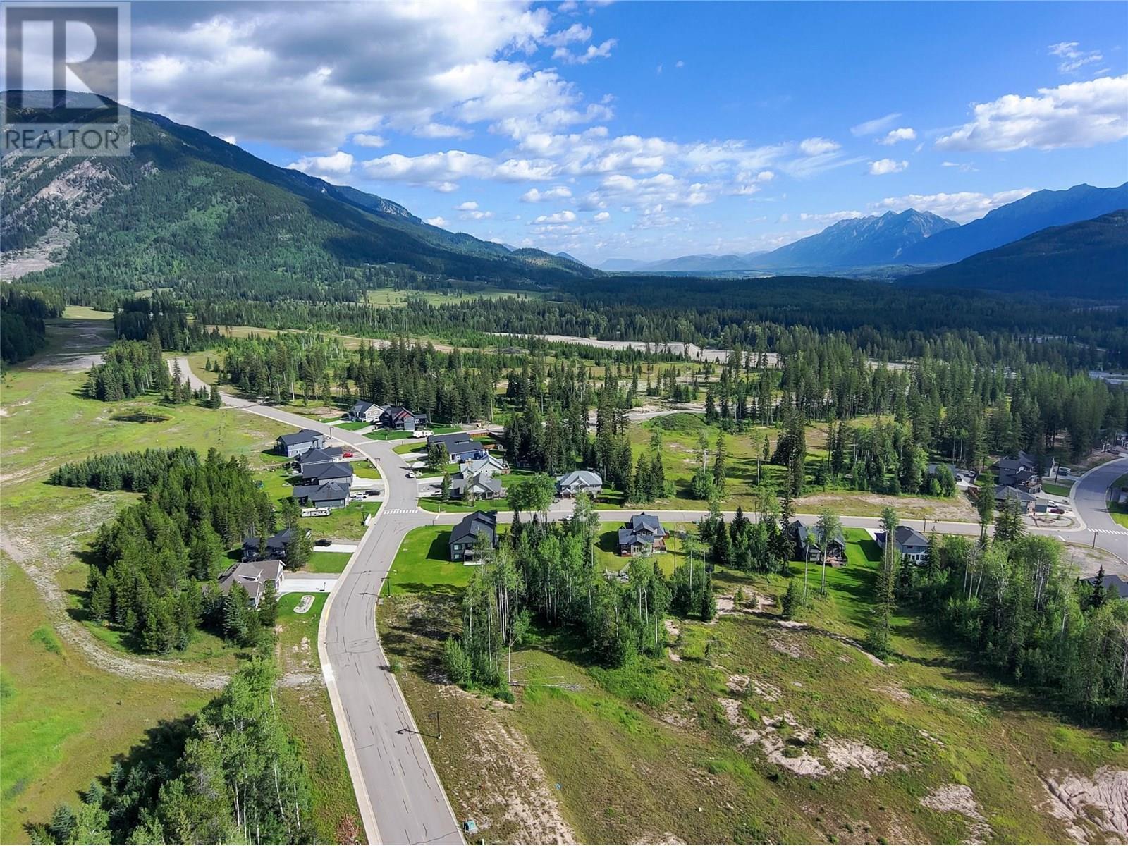 2273 Black Hawk Drive, Sparwood, BC