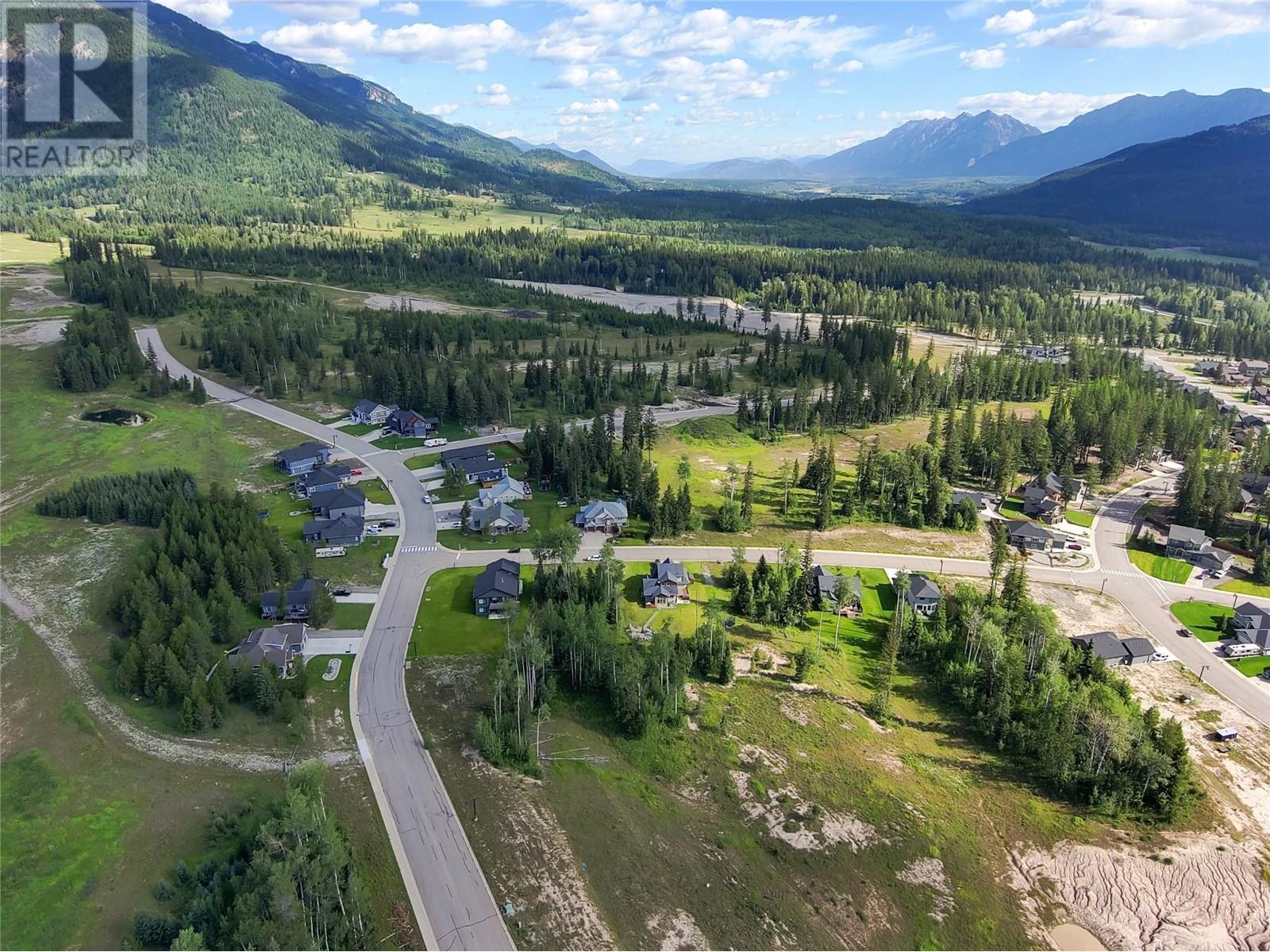 2273 Black Hawk Drive, Sparwood, BC