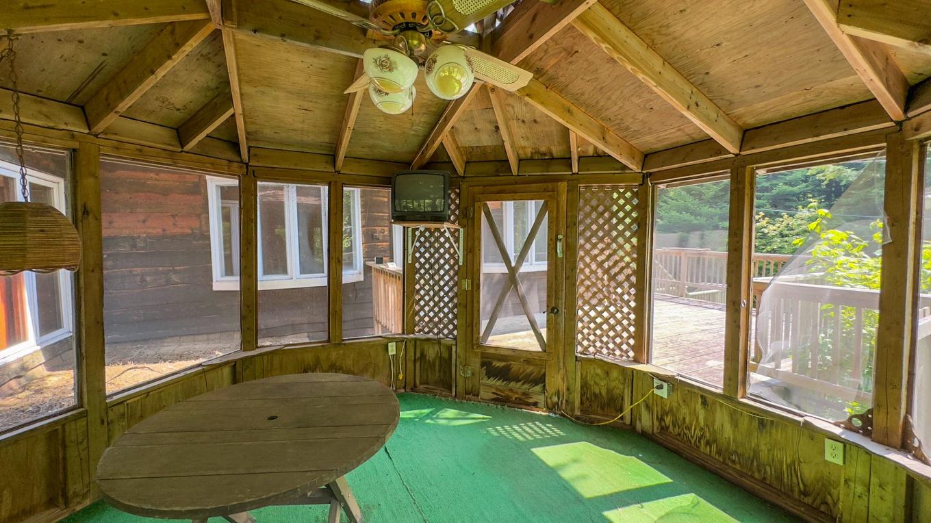 Other - 19 Ch. Des Pruches, Grenville-Sur-La-Rouge, QC - Photo Showing Other Room