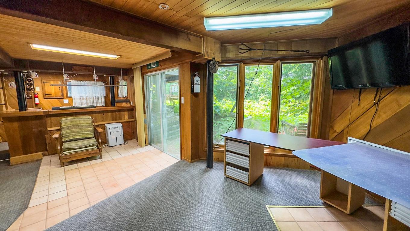 Office - 19 Ch. Des Pruches, Grenville-Sur-La-Rouge, QC - Indoor