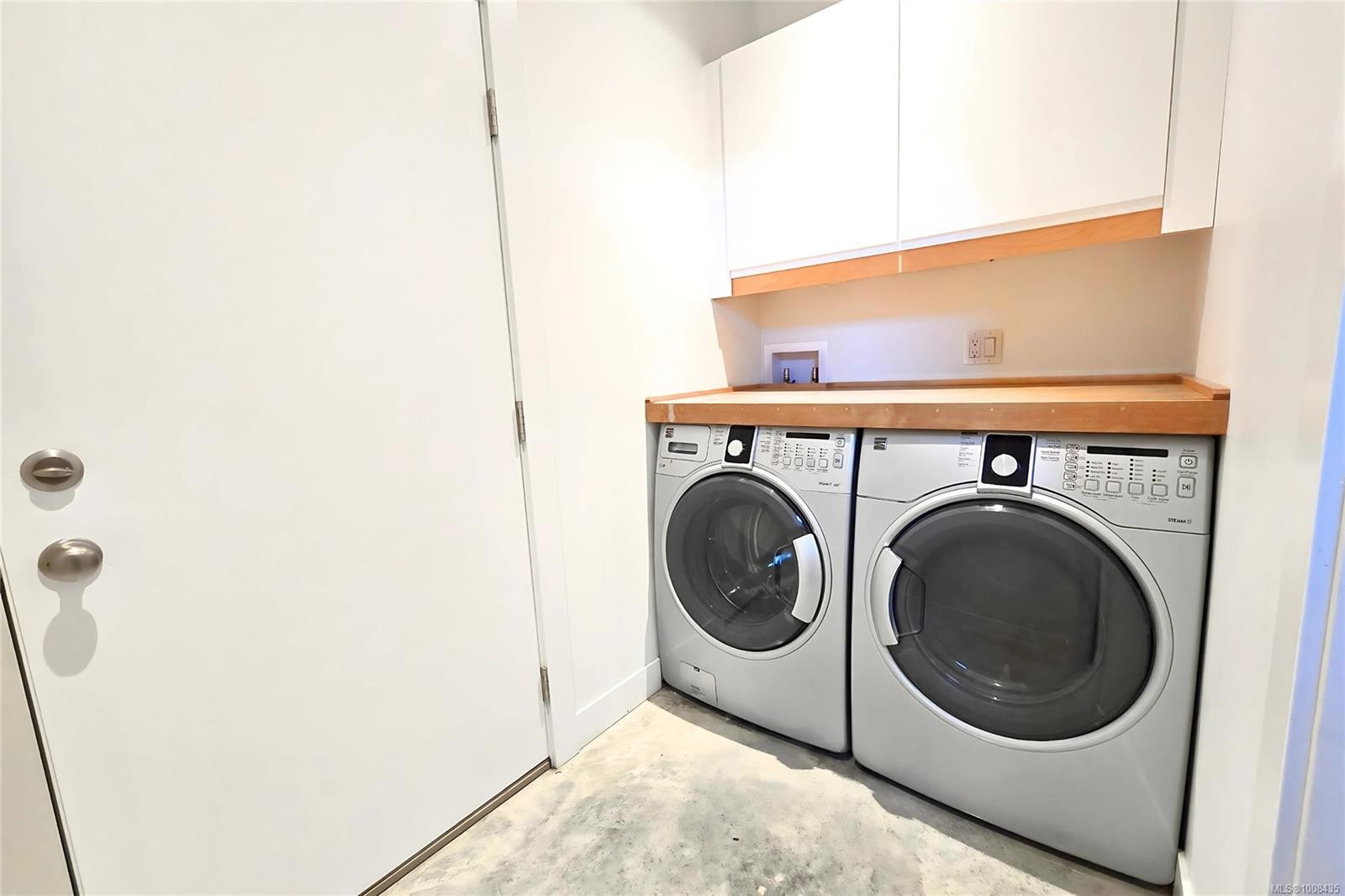 604 Alberto Rd, Tofino, BC