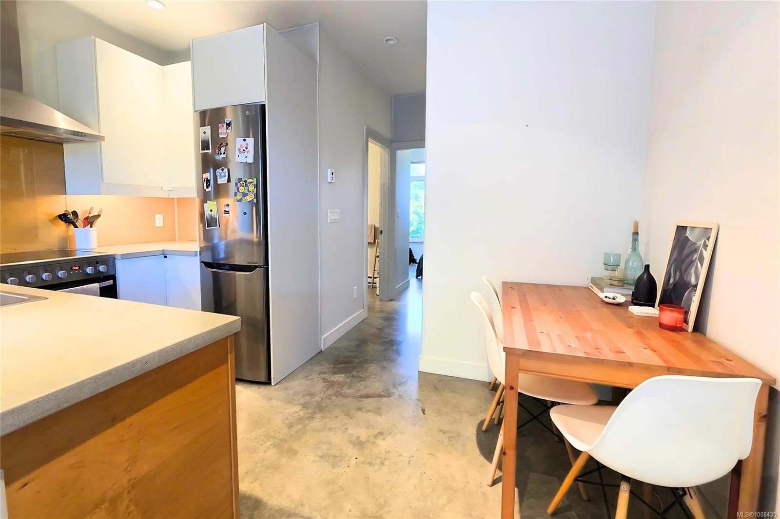 604 Alberto Rd, Tofino, BC