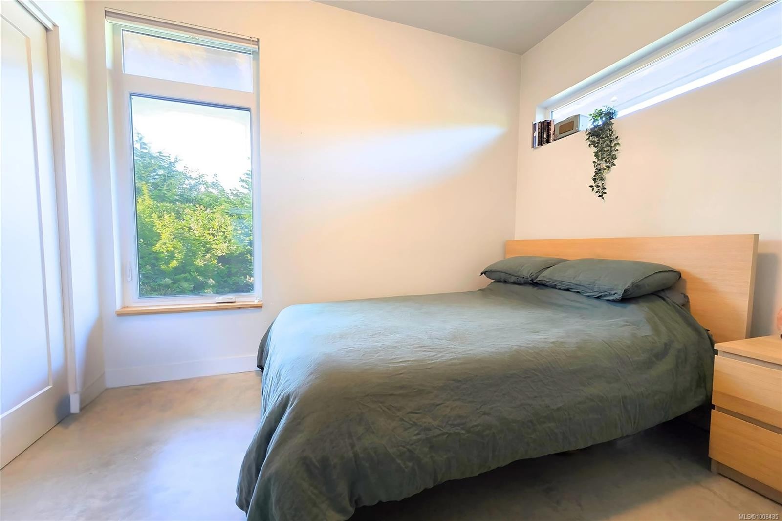 604 Alberto Rd, Tofino, BC