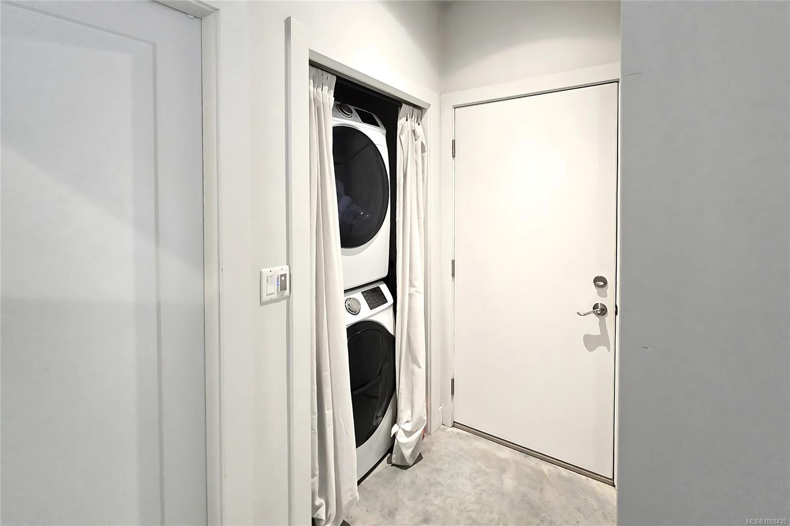 604 Alberto Rd, Tofino, BC