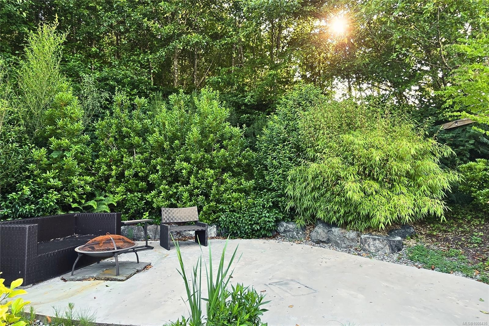 604 Alberto Rd, Tofino, BC