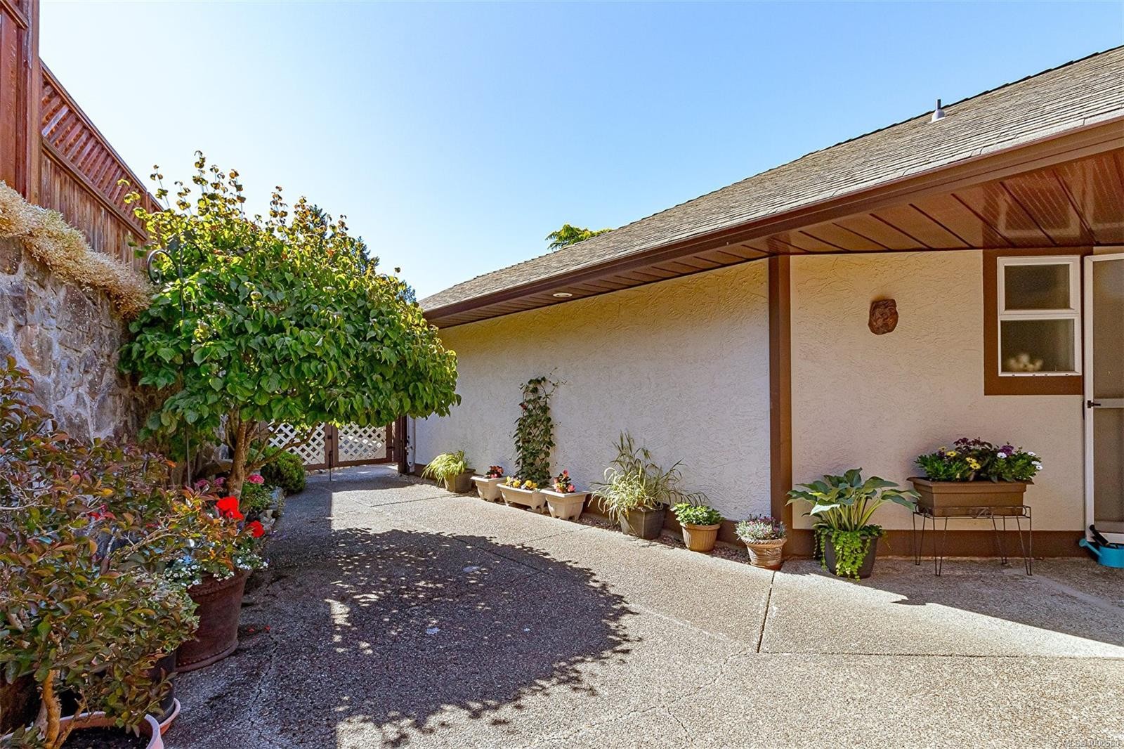 537 Fairways Pl, Cobble Hill, BC - Outdoor