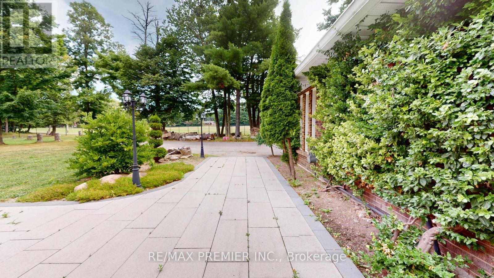 253 Morning Side Road, East Gwillimbury, ON - Outdoor