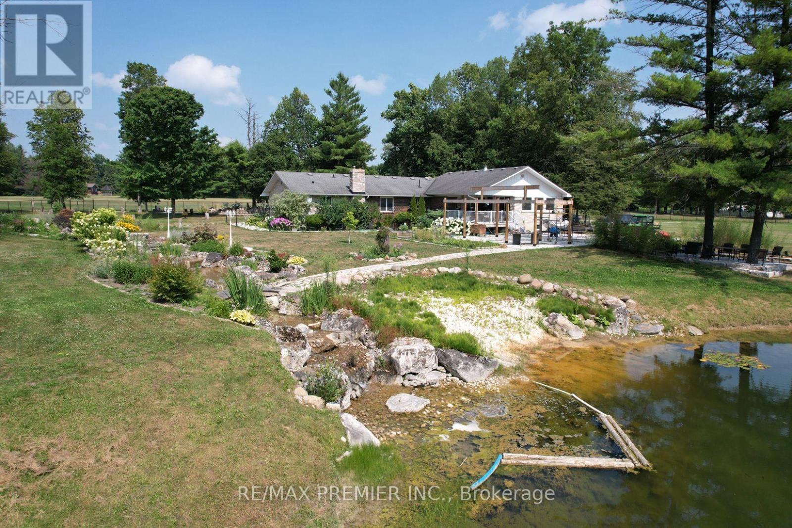 253 Morning Side Road, East Gwillimbury, ON - Outdoor With Body Of Water