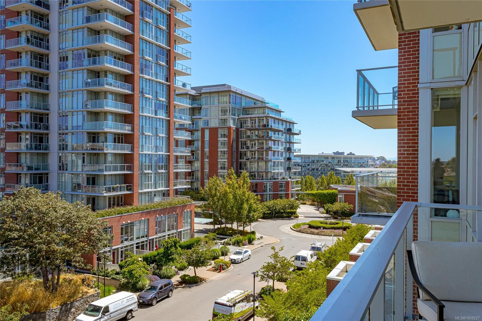 505-60 Saghalie Rd, Victoria, BC - Outdoor With Balcony With Facade
