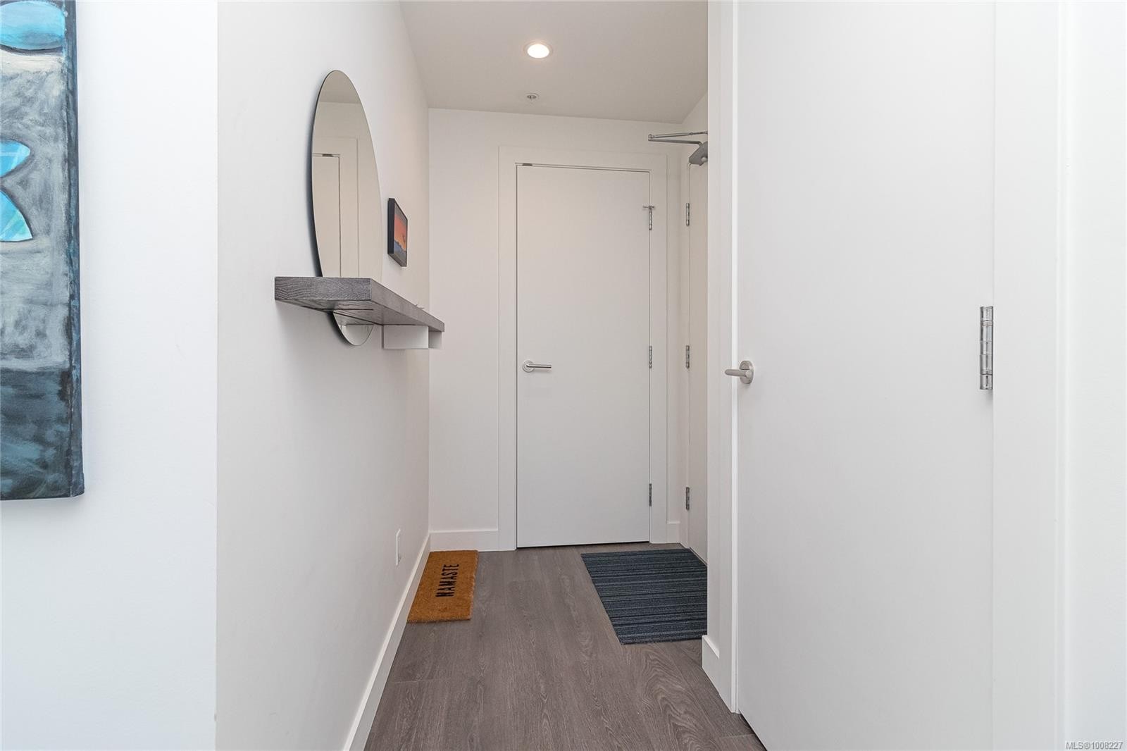 505-60 Saghalie Rd, Victoria, BC - Indoor Photo Showing Other Room