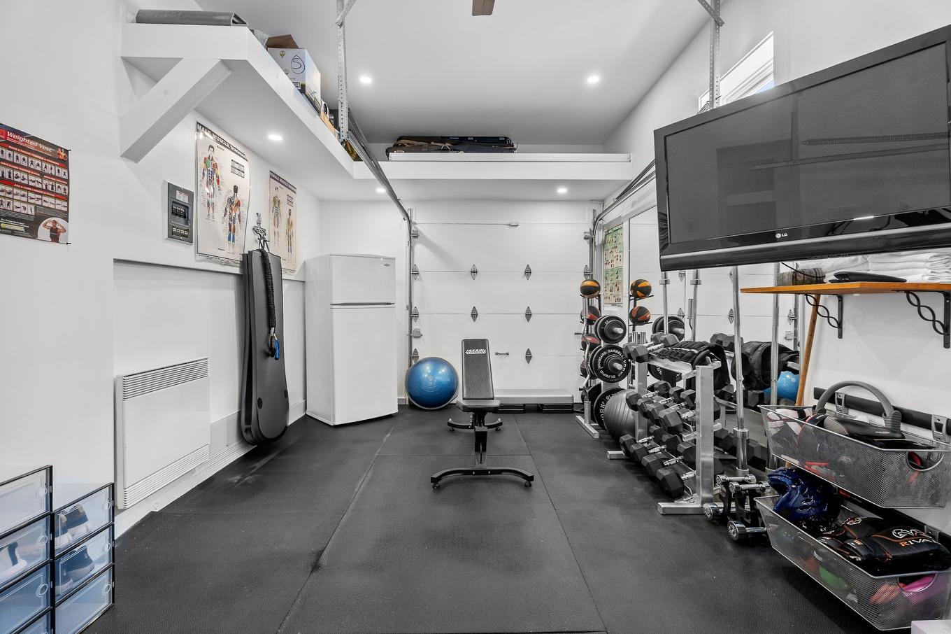 Garage - 5619 Ch. Monjeau, Sainte-Agathe-Des-Monts, QC - Indoor