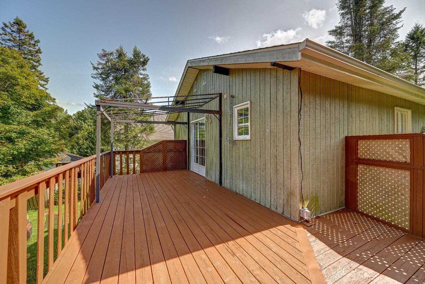 Back facade - 2236 Ch. Gémont, Saint-Adolphe-D'Howard, QC - Outdoor With Exterior