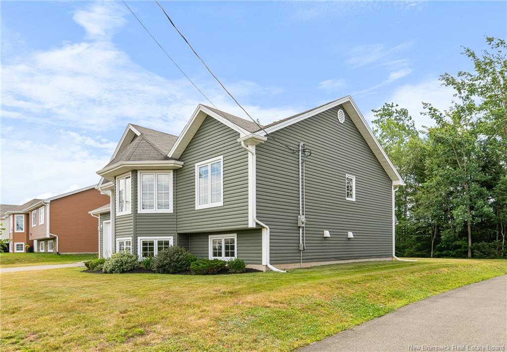 9 Jocelyne St, Shediac, NB