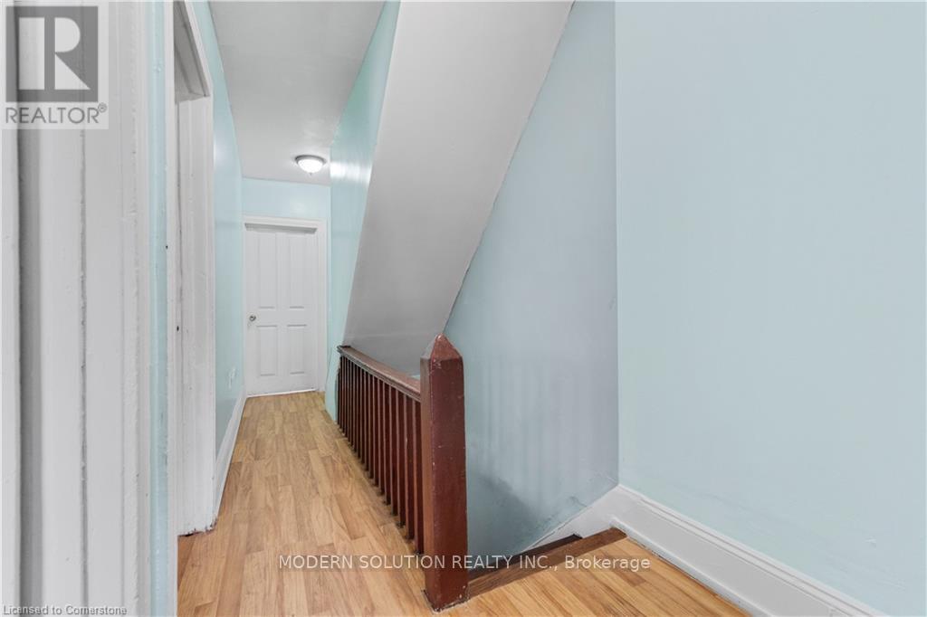 204 Sherman Avenue, Hamilton, ON - Indoor Photo Showing Other Room