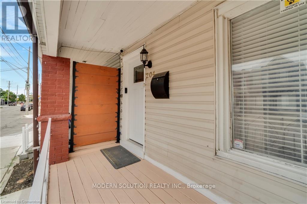 204 Sherman Avenue, Hamilton, ON - Outdoor With Exterior