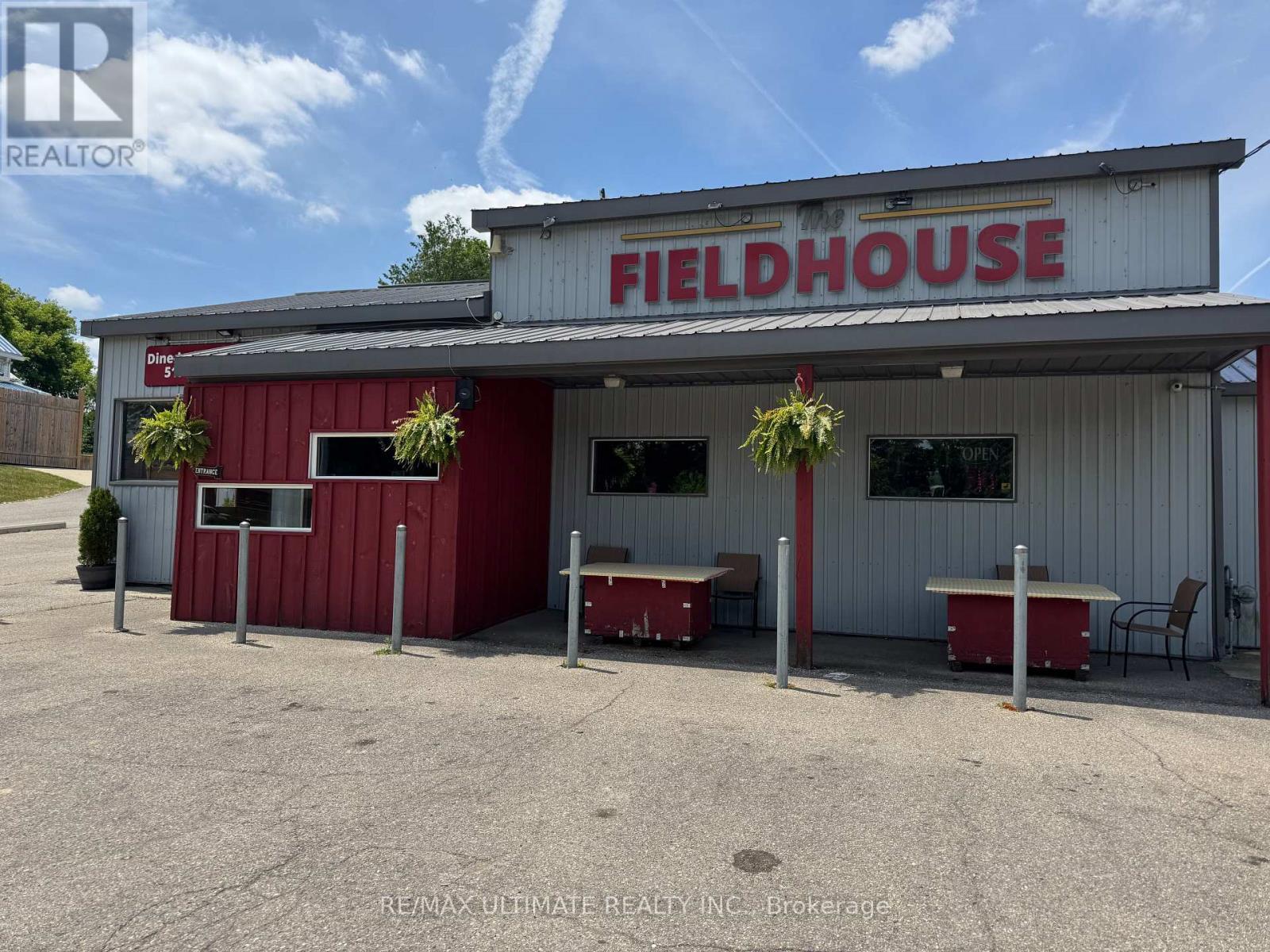 53 Simcoe Street, Brant, ON