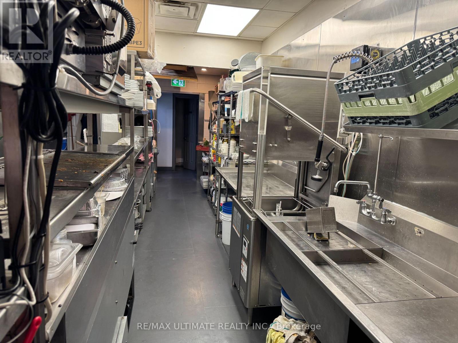 53 Simcoe Street, Brant, ON