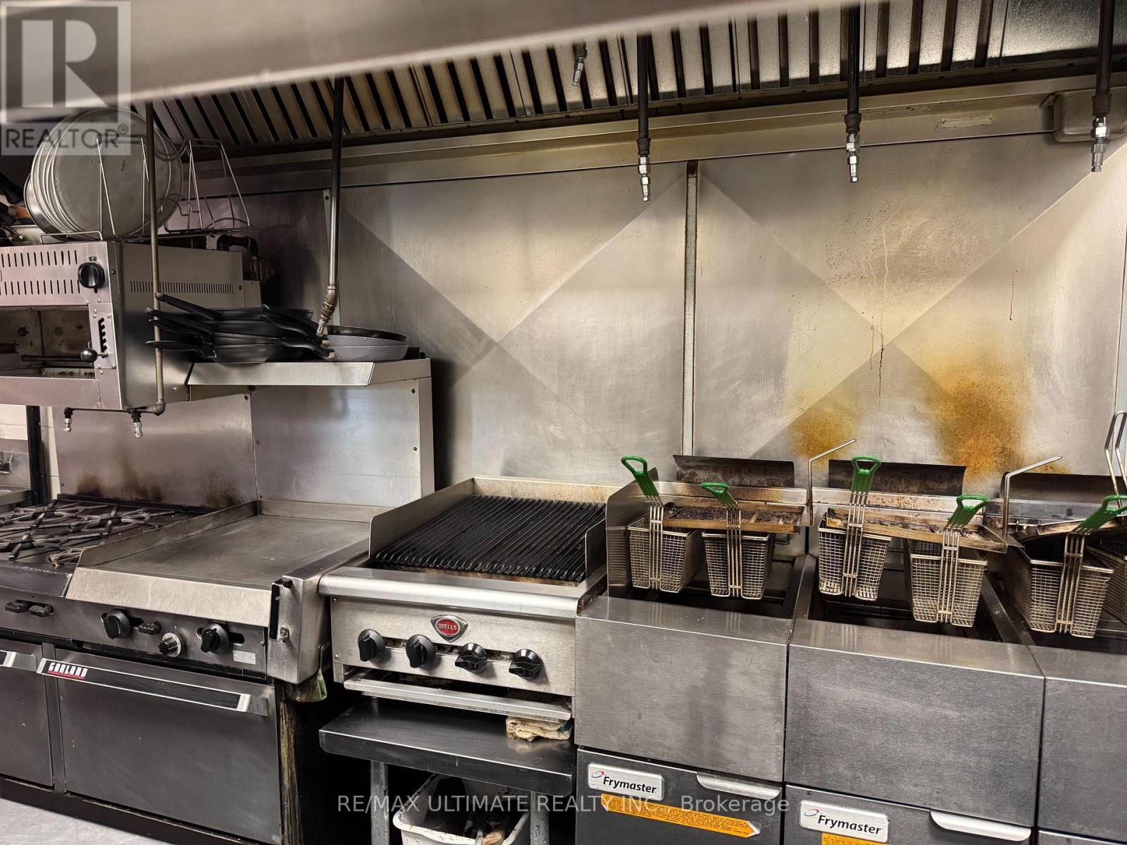 53 Simcoe Street, Brant, ON