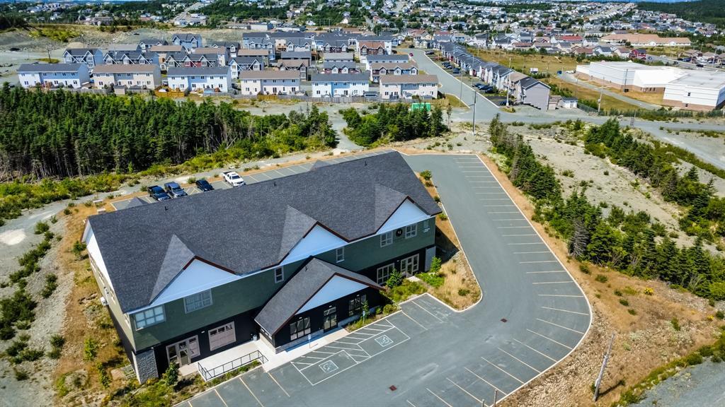 202-1108 Kenmount Road, Paradise, NL