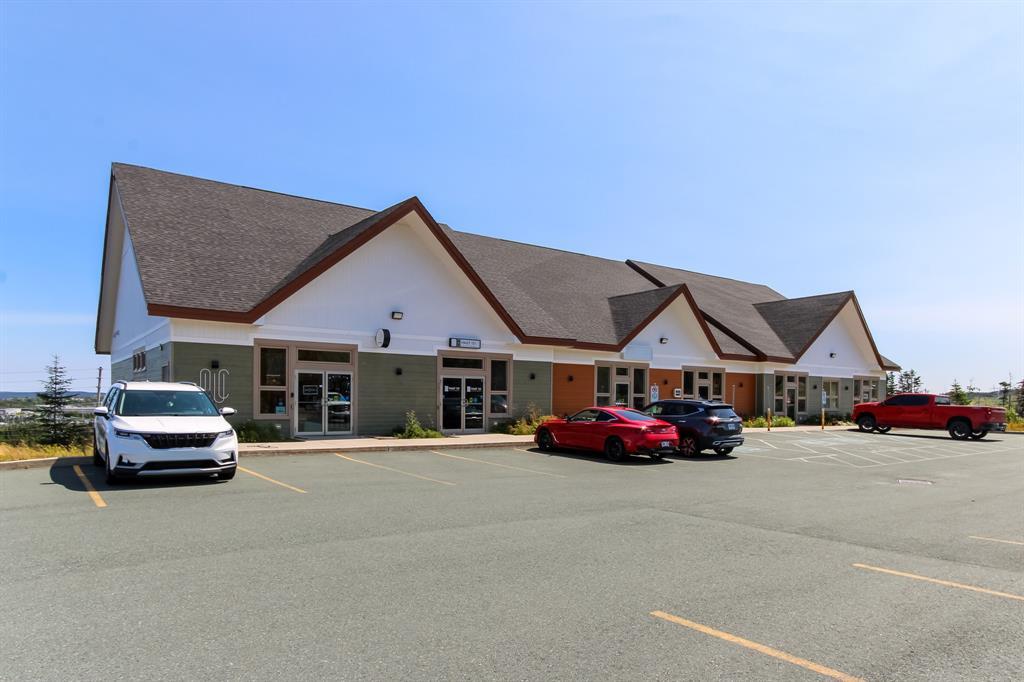 203-1108 Kenmount Road, Paradise, NL