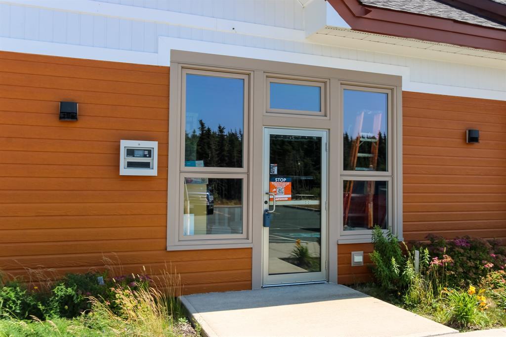 204/205-1108 Kenmount Road, Paradise, NL