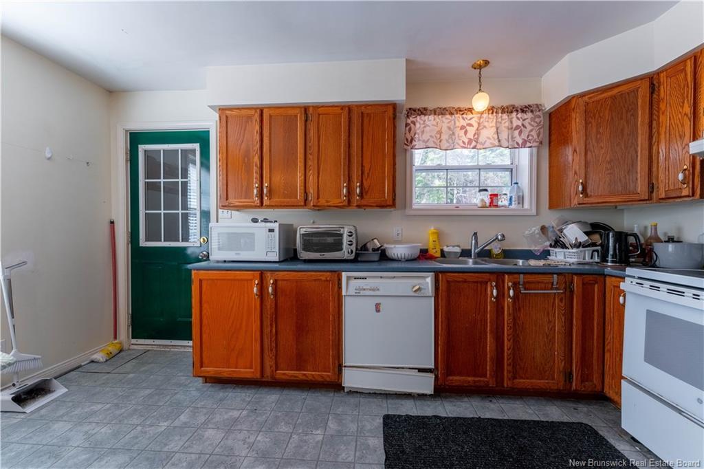 45 Fundy Bay Dr, St George, NB