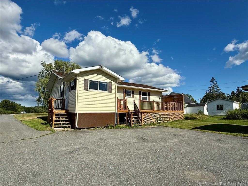 18 Campbell Hill Rd, St George, NB