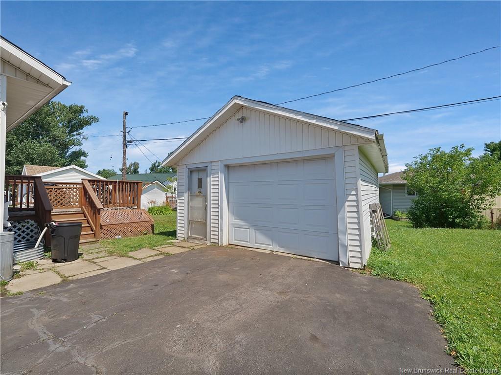 51 Windemere Dr, Moncton, NB