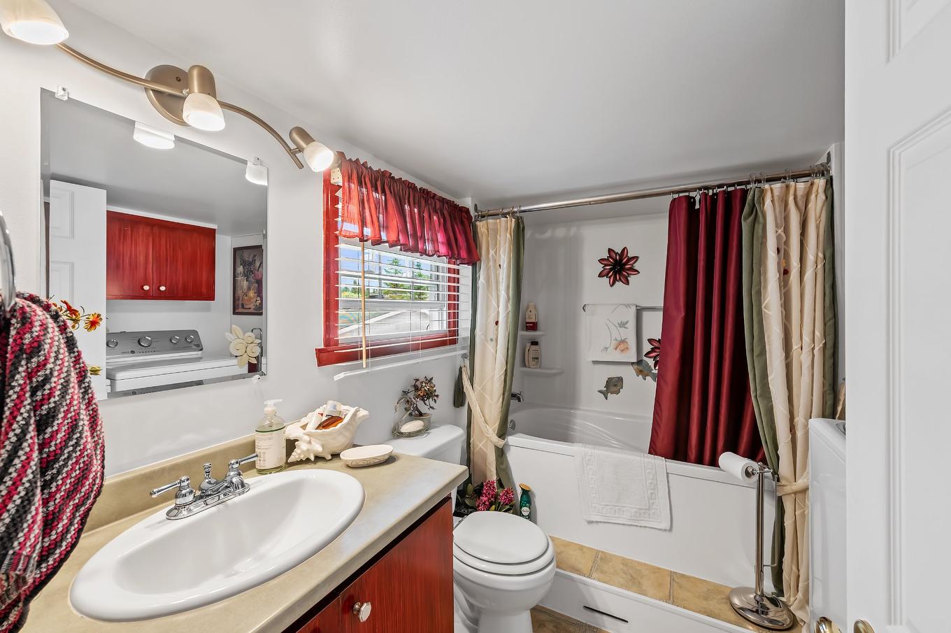 Salle de bains - 16 Ch. De La Vallée-Bleue, Val-David, QC - Indoor Photo Showing Bathroom