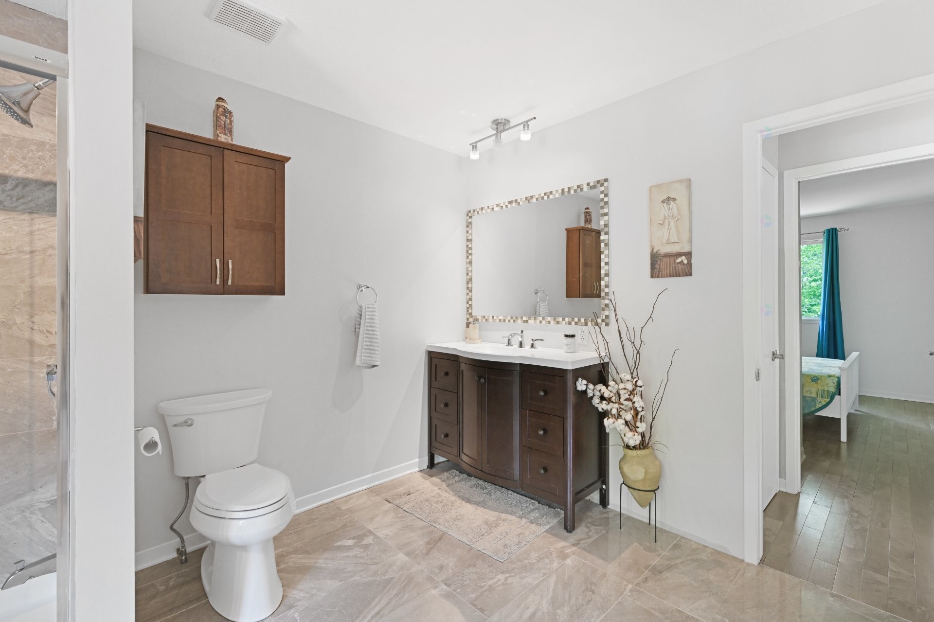 Bathroom - 134 - 134A Ch. Bernier, Sutton, QC - Indoor Photo Showing Bathroom