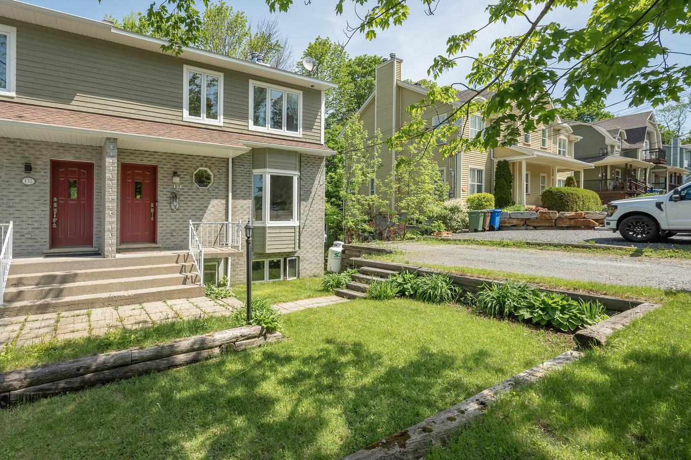 Frontage - 134 - 134A Ch. Bernier, Sutton, QC - Outdoor