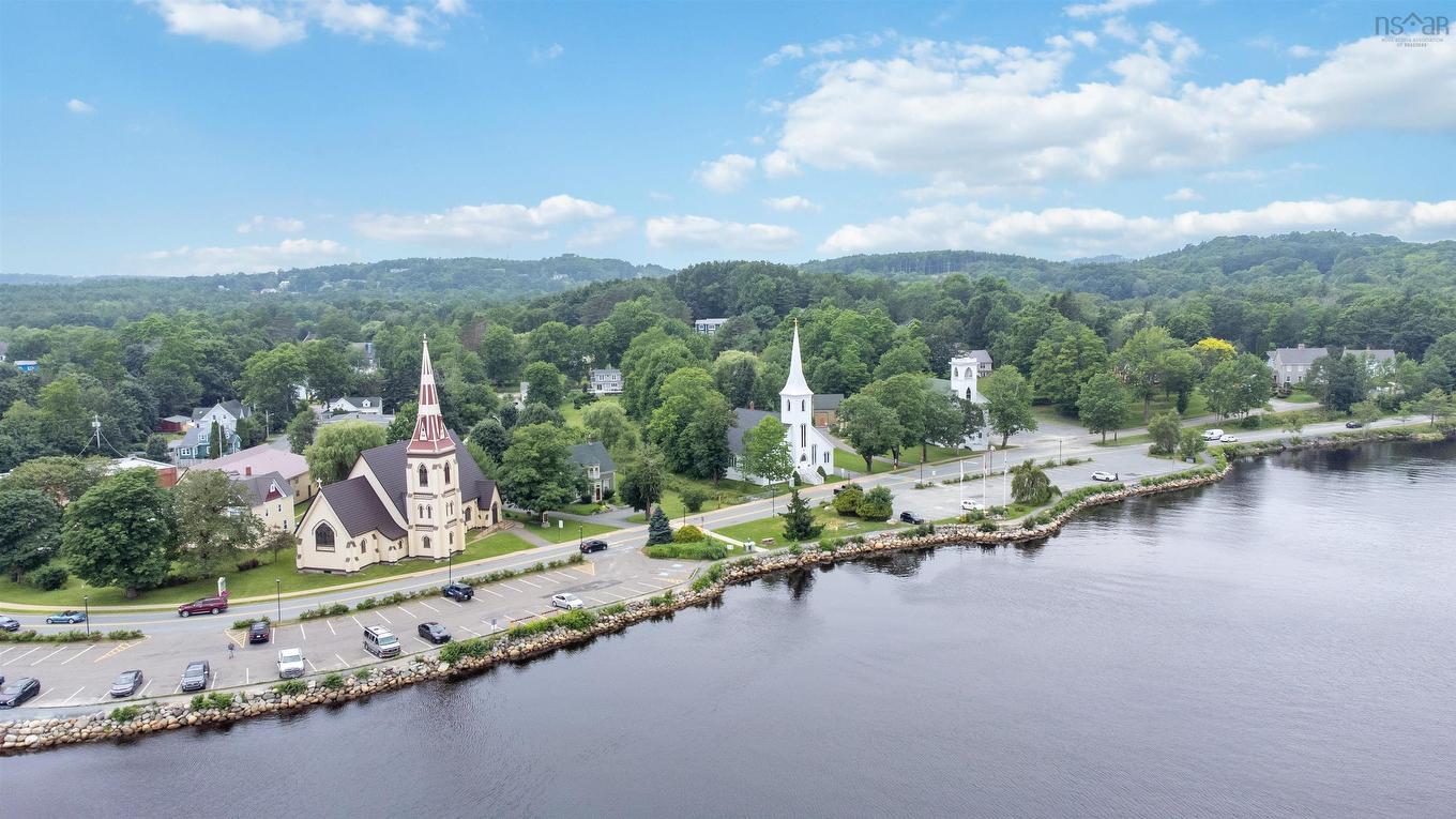 Suite 105 476 Main Street, Mahone Bay, NS