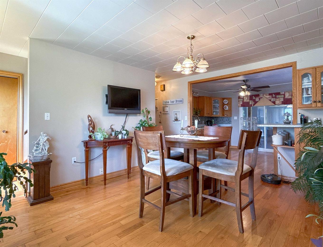 65 Gulf View Crescent, North Rustico, PE