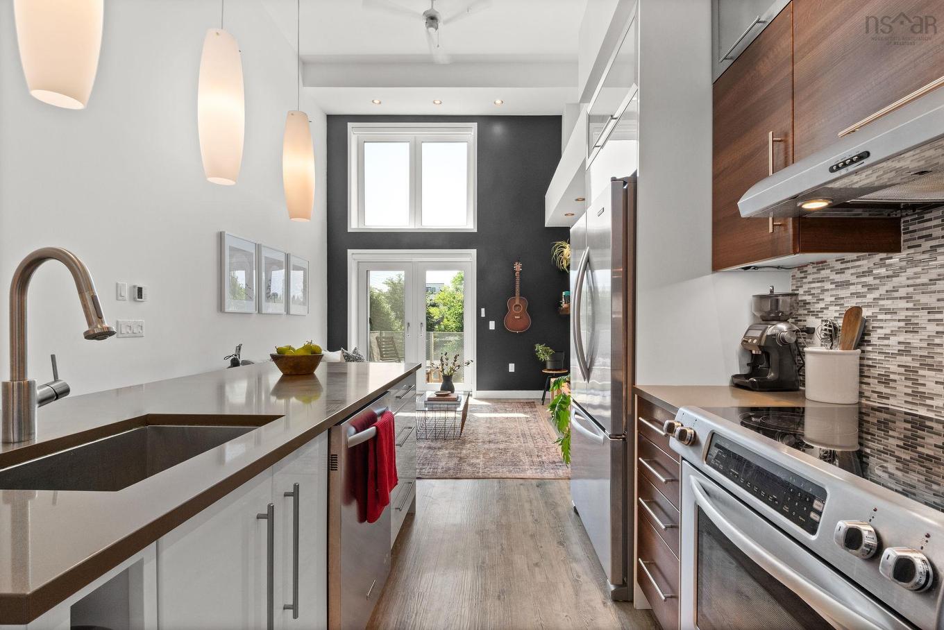 319 5662 Roberts Street, Halifax, NS