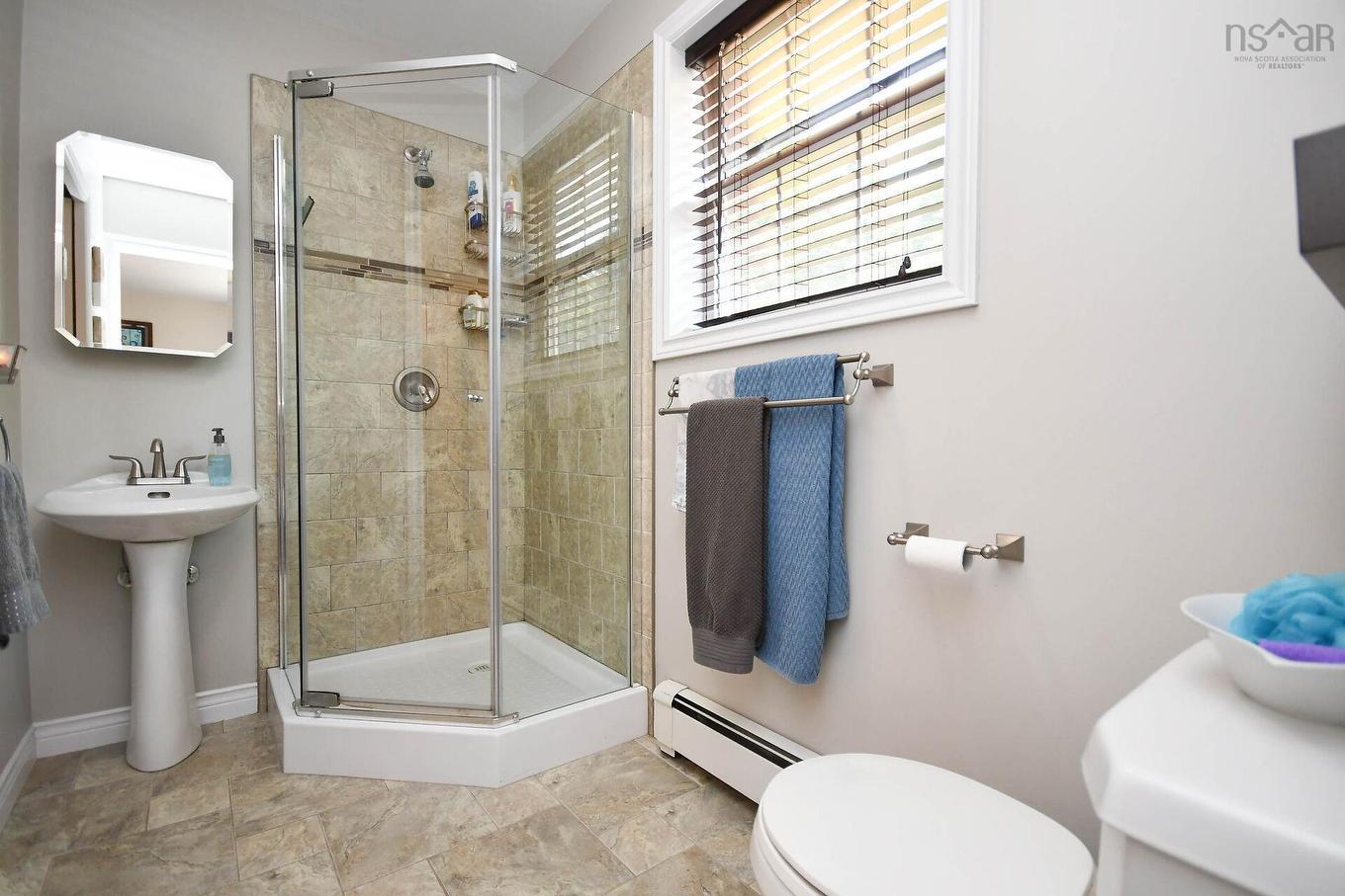 31 Barry Crescent, Herring Cove, NS