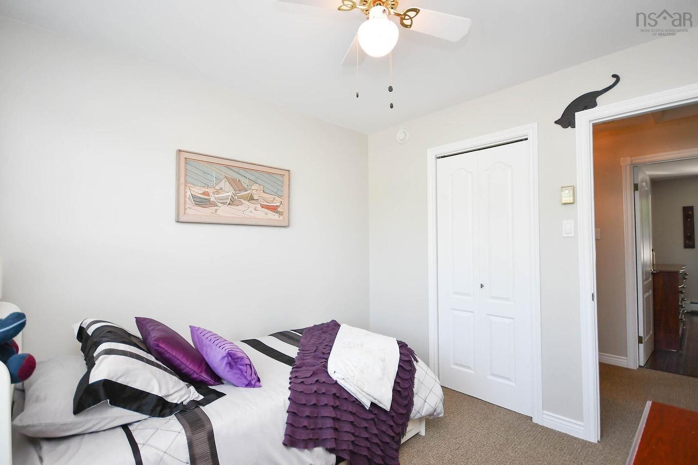 31 Barry Crescent, Herring Cove, NS