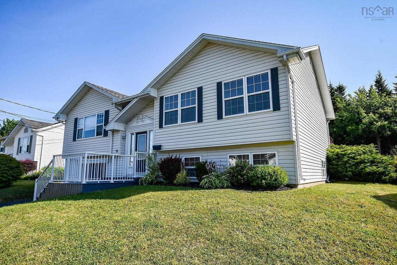 31 Barry Crescent, Herring Cove, NS